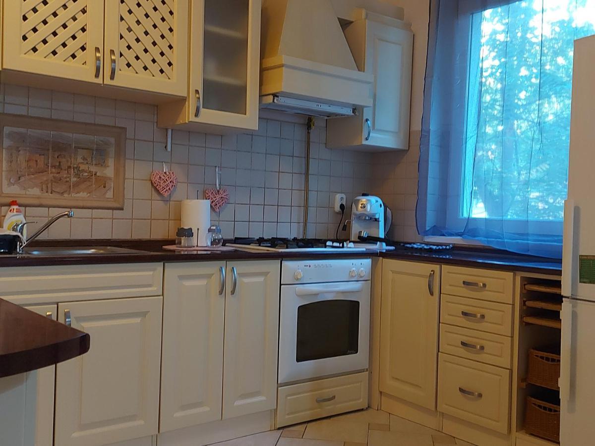 Lara Apartman Debrecen Exterior foto